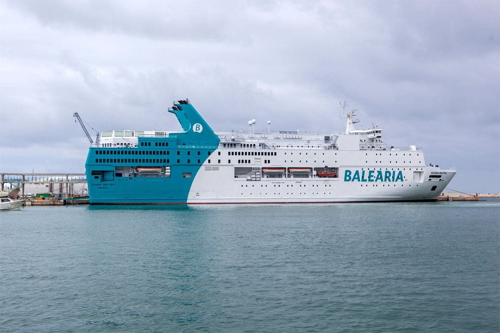 Balearia توقف رحلاتها البحرية نحو الجزائر فاحذروا شراء التذاكر