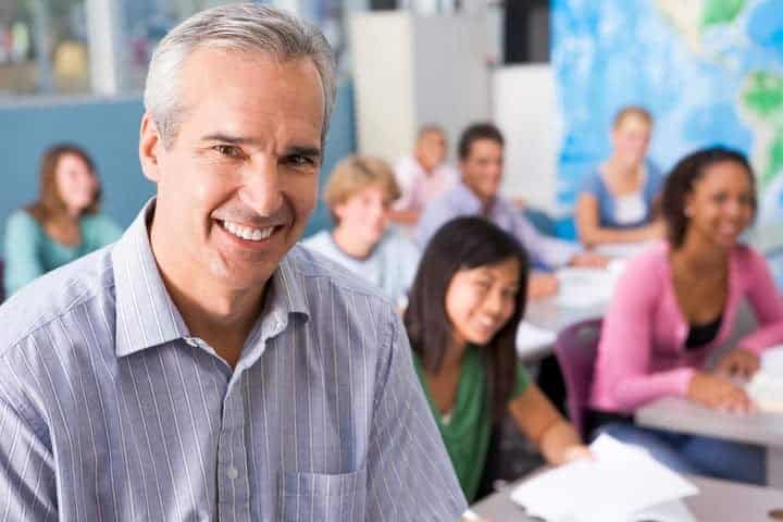 الدراسة في أمريكا 2025