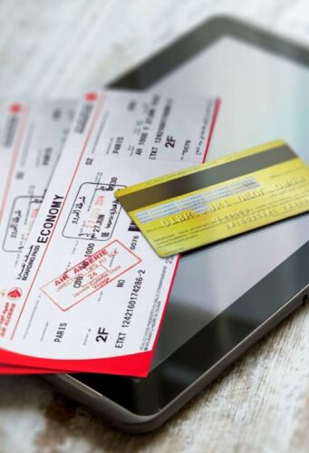 استعمال بطاقة الائتمان لدفع تذاكر الجوية الجزائرية