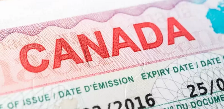 الهجرة إلى كندا للجزائريين