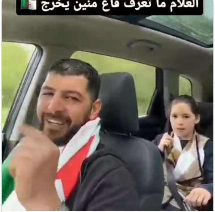 فيديو لطفلة ووالدها يصنع الحدث