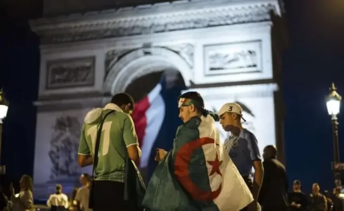 الجالية الجزائرية بفرنسا